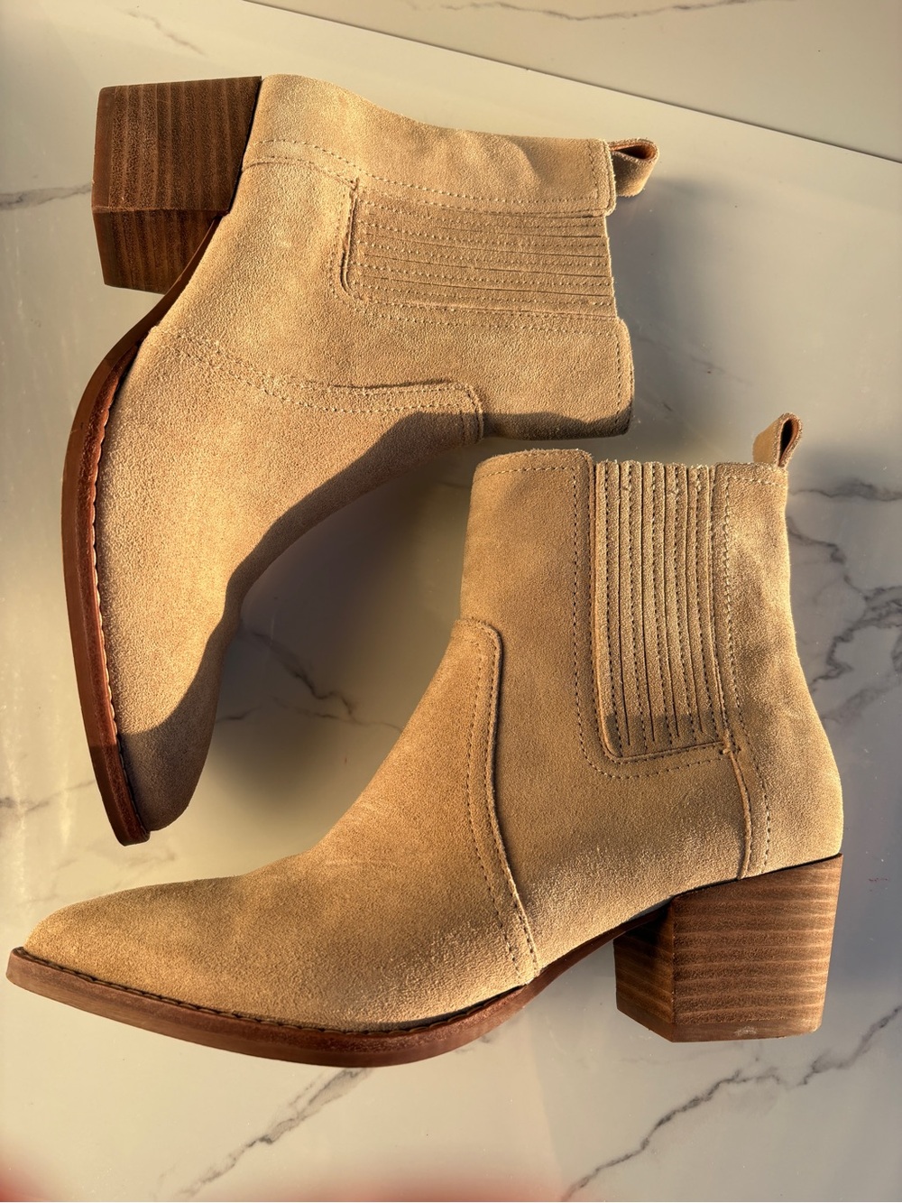 Madewell sz 7.5 The Western Ankle Boot in Suede beige tan